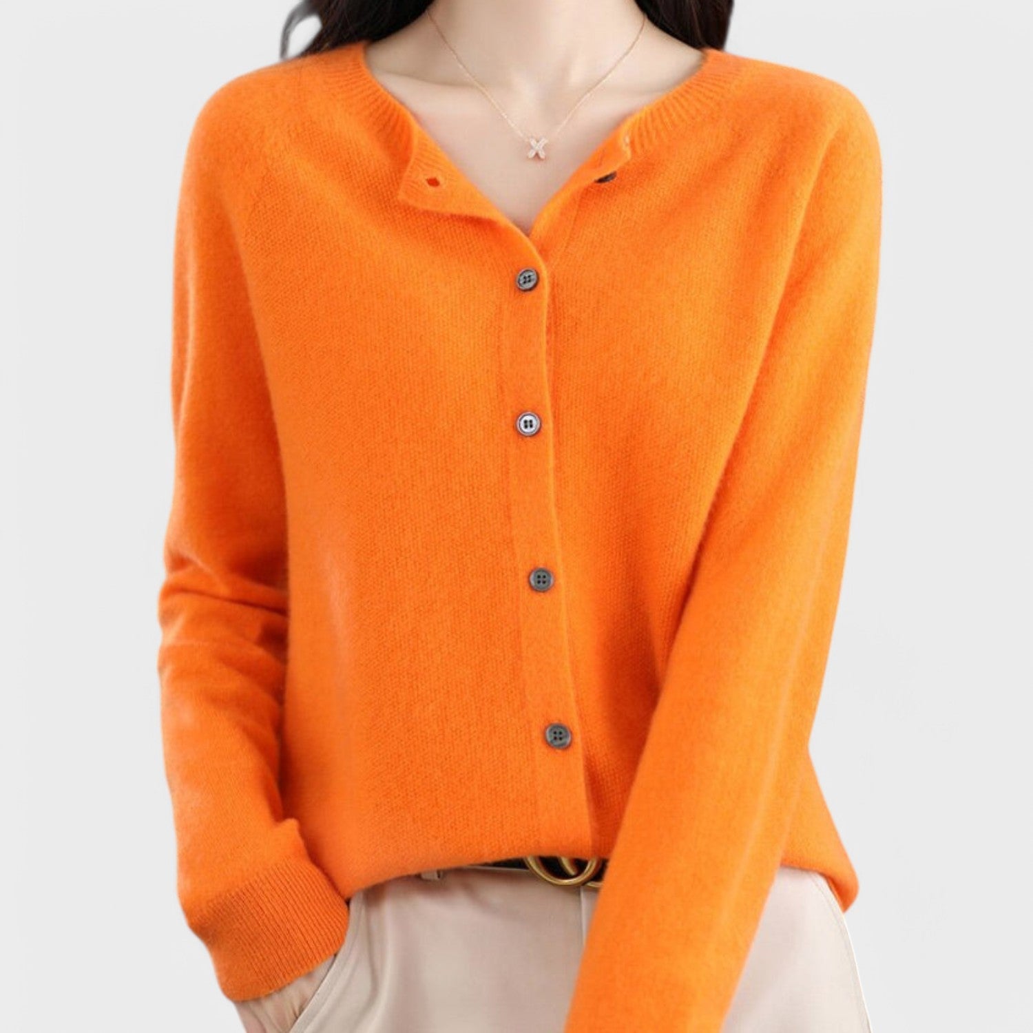 Jéssica - Luxurious Cashmere Knit Cardigan