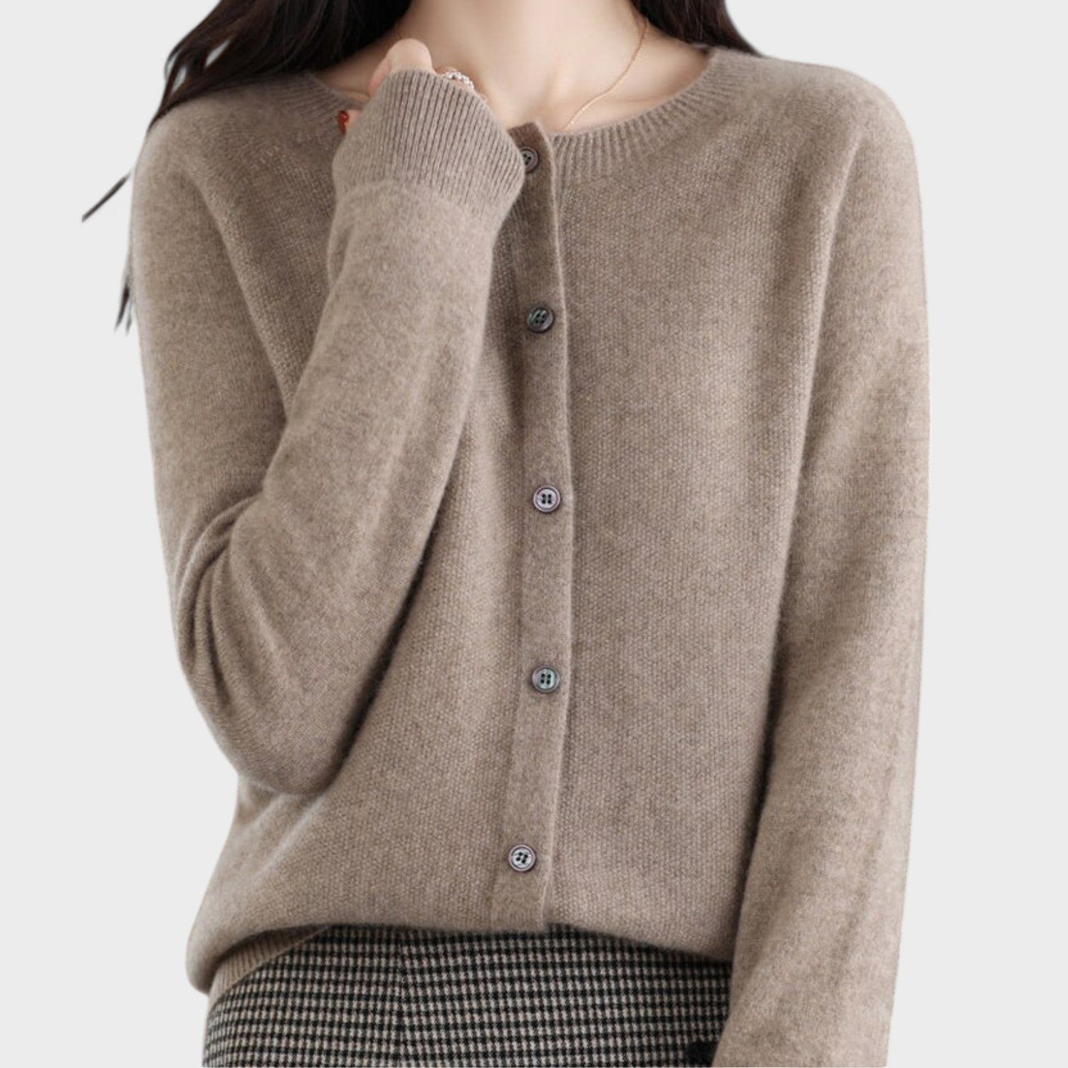 Jéssica - Luxurious Cashmere Knit Cardigan