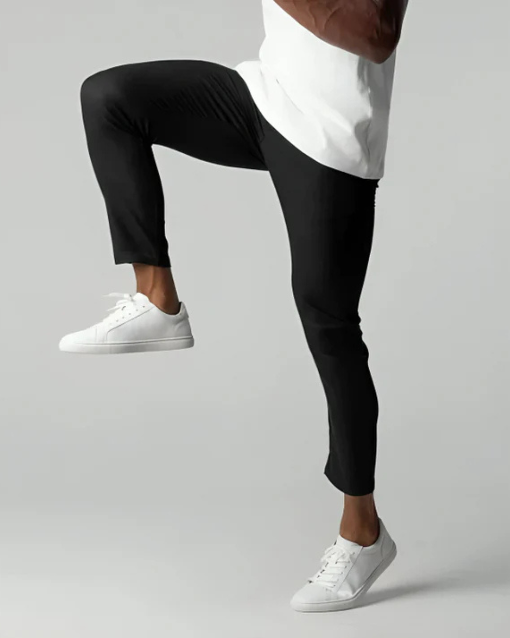 Elio Flex Chino Pants