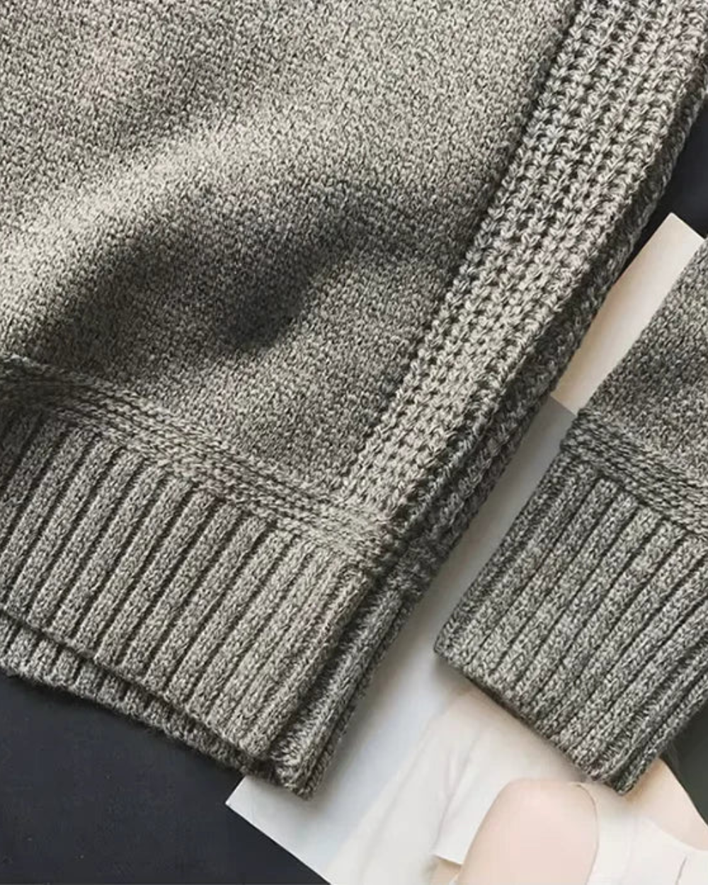 Men's Relaxed Fit Sweater