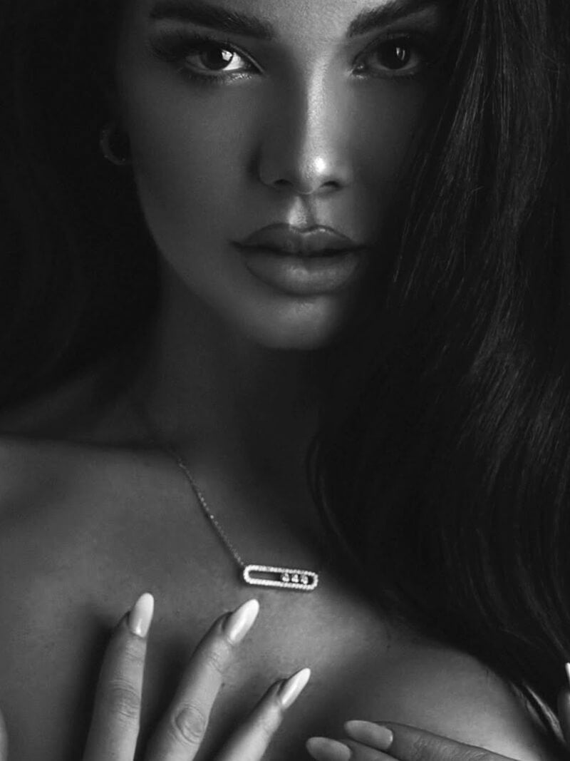Melissa Pendant Necklace