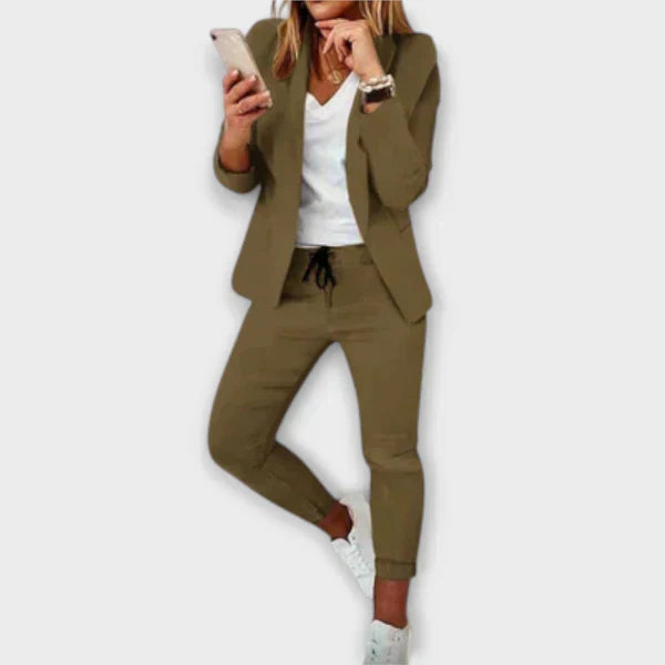 Cristiana - Stylish and Cozy Blazer