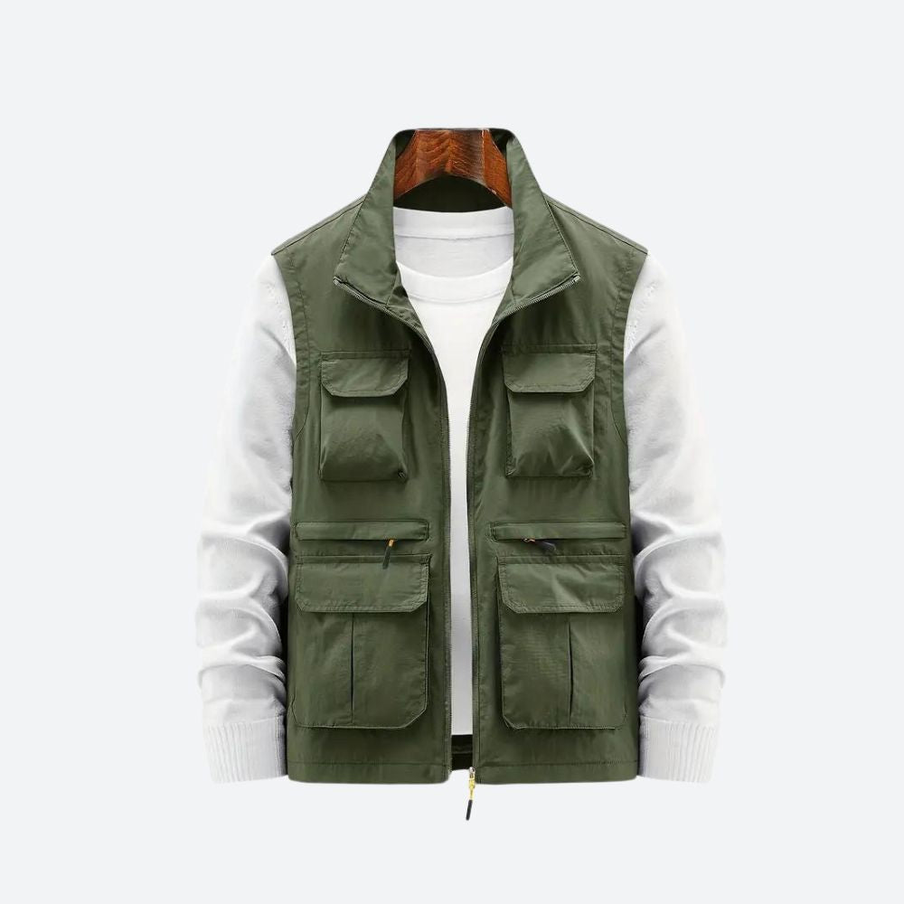 Chic Cardigan with Convenient Pockets