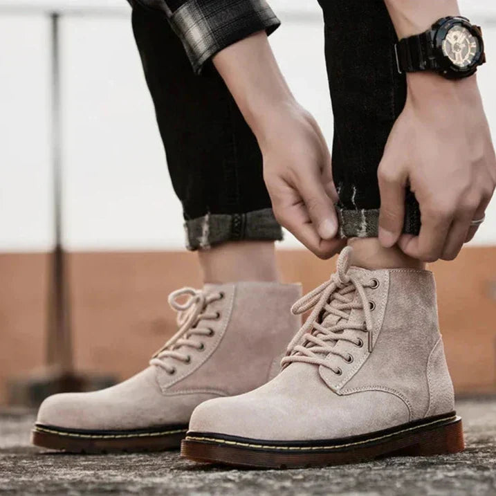 Brooks Everyday Boots