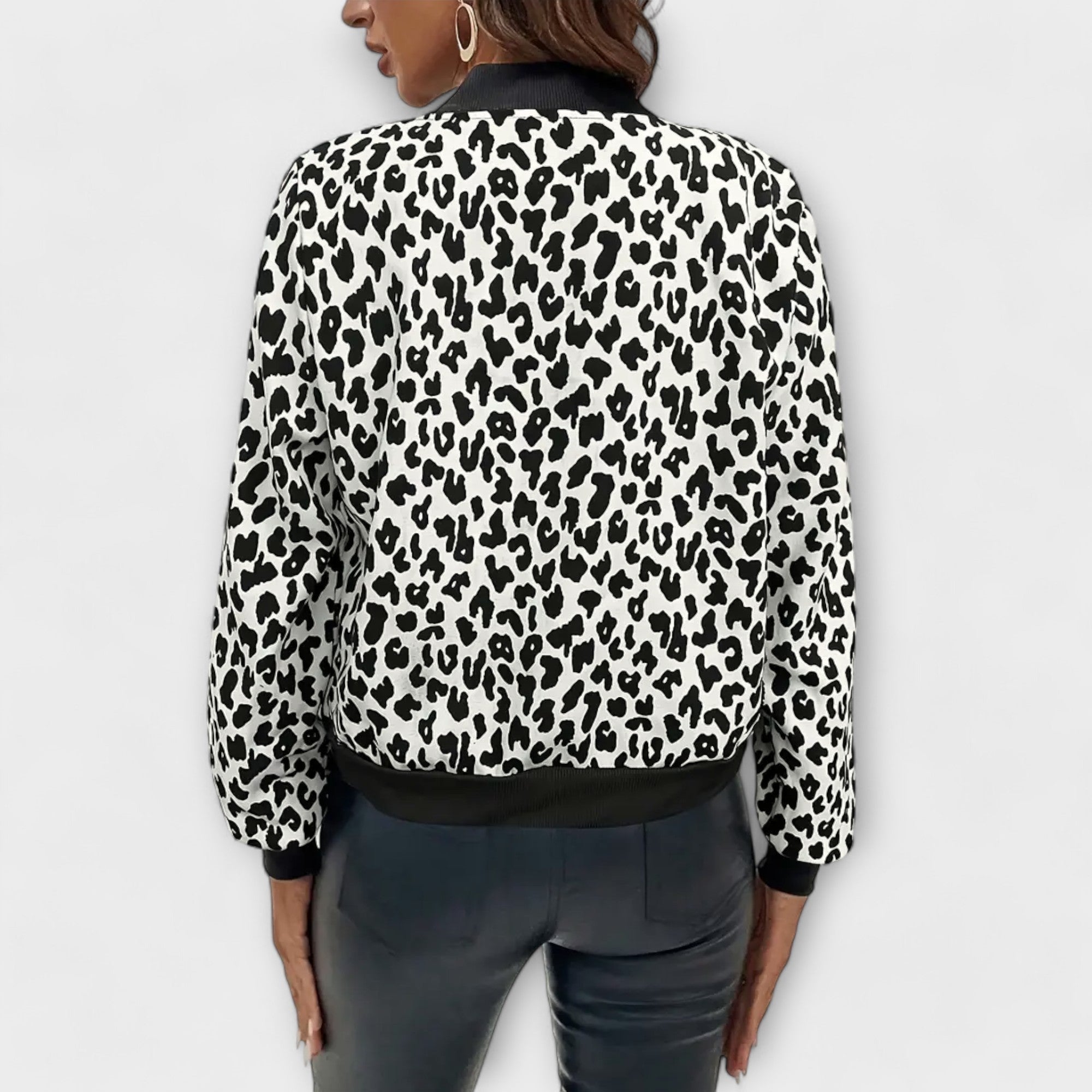 Raquel - Stylish Leopard Print Jacket