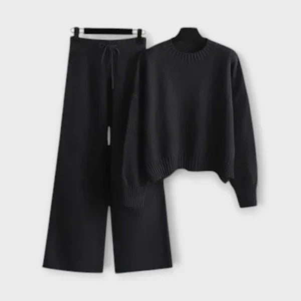 Joana - Comfortable Two-Piece Ensemble