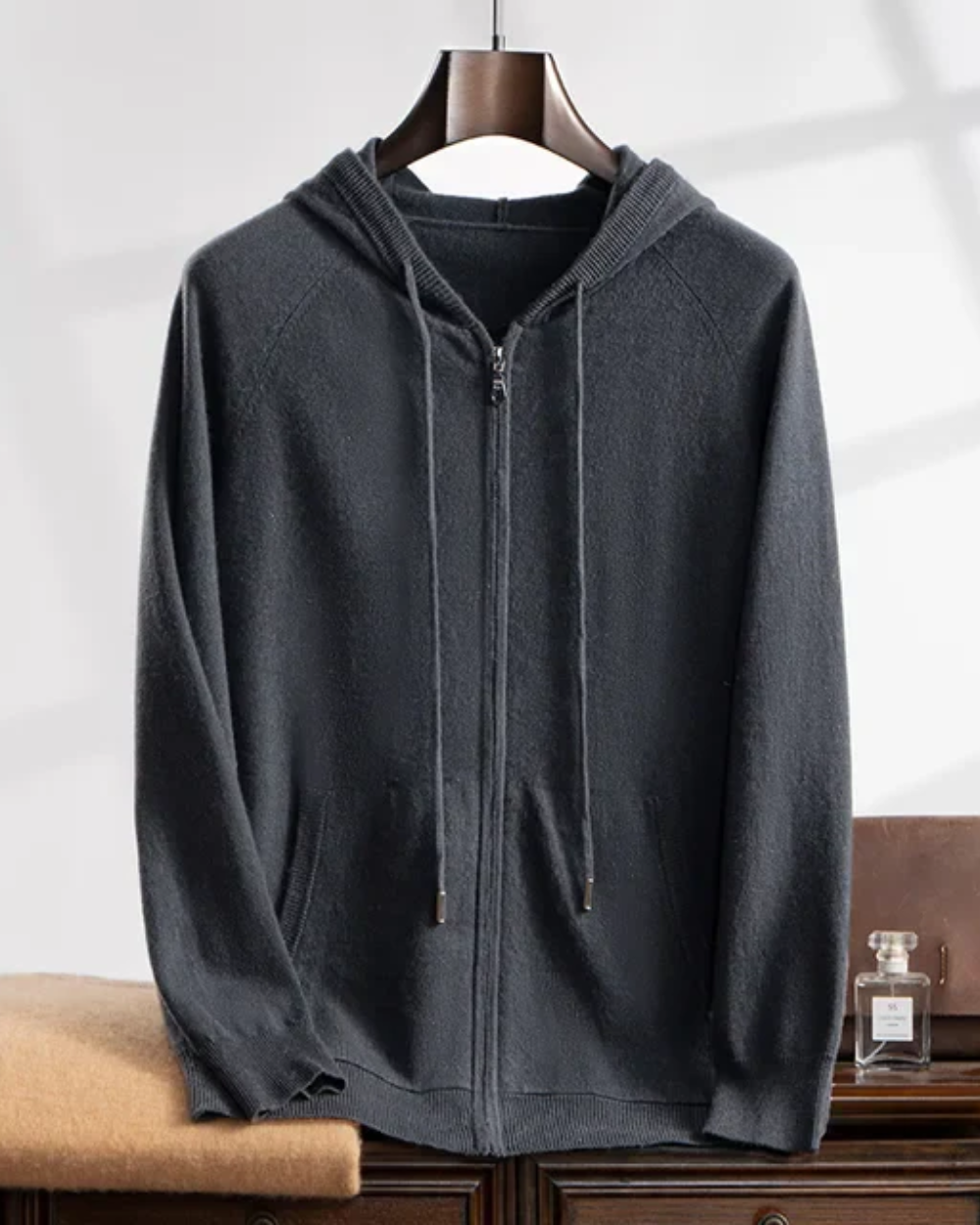 Hooded Cashmere Vest from Courchevel