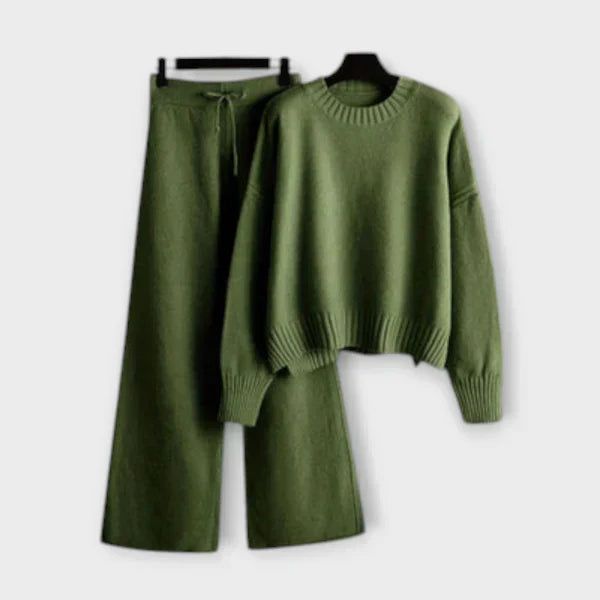 Joana - Comfortable Two-Piece Ensemble