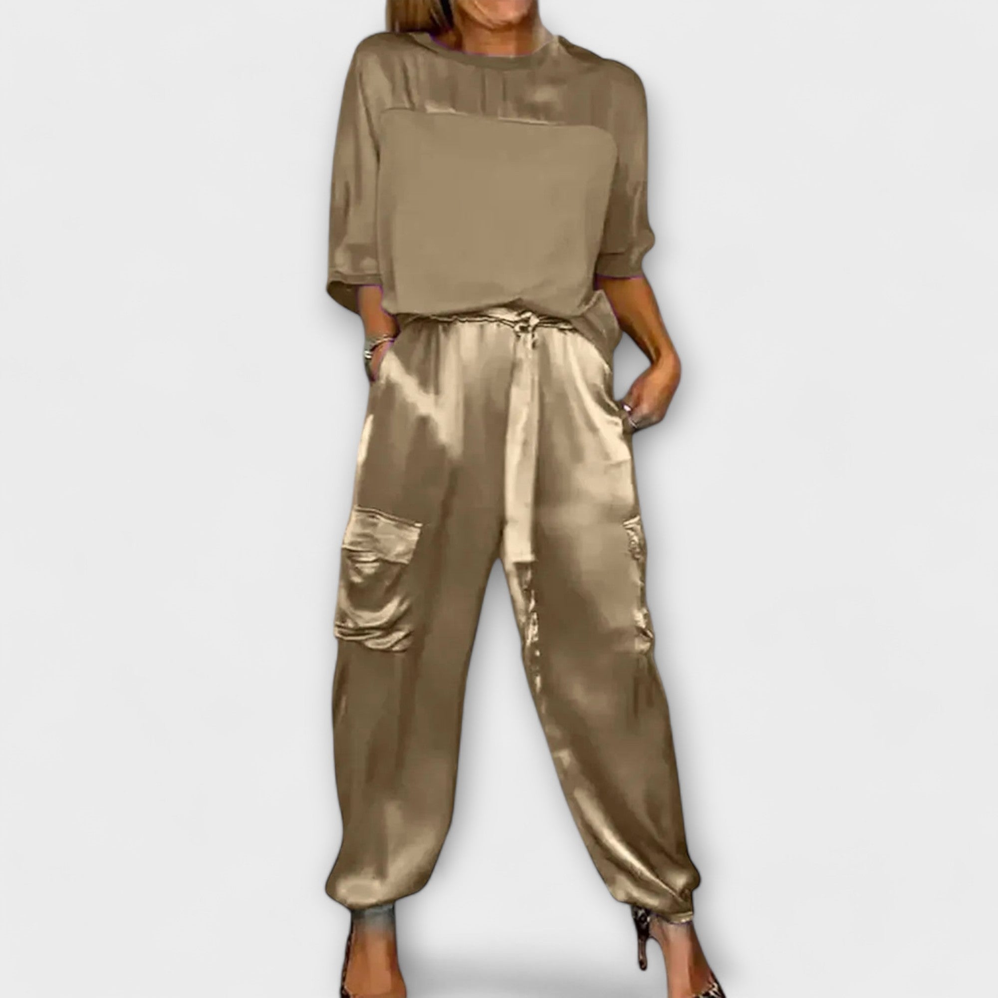 Marguerite - Luxurious 2-Piece Silk Ensemble
