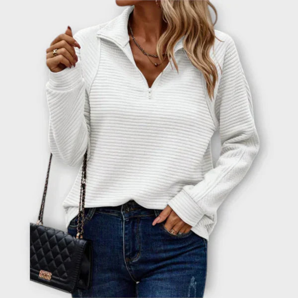 Vânia - Chic Knit Sweater