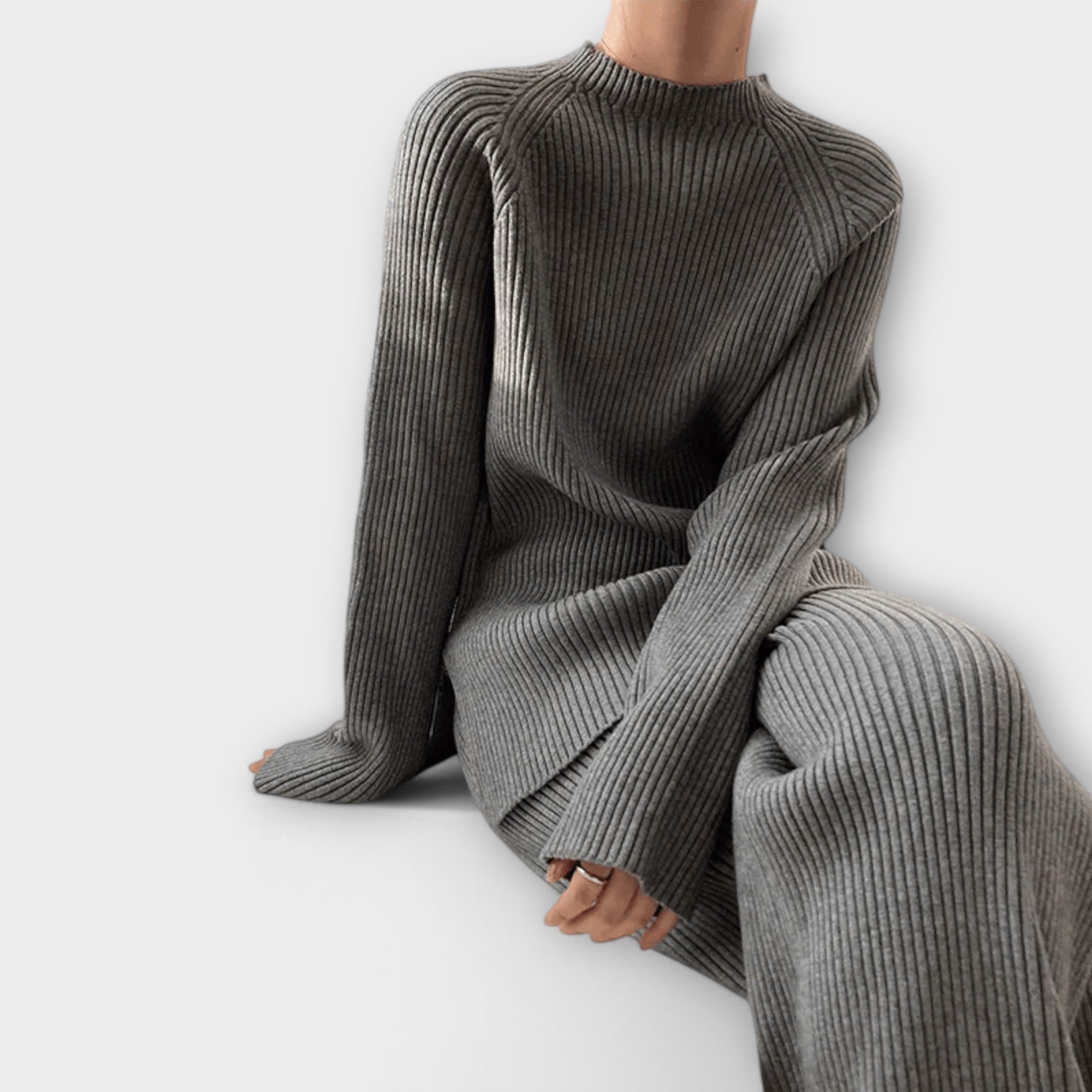 Albertina - Comfortable Ribbed Knit Two-Piece Ensemble