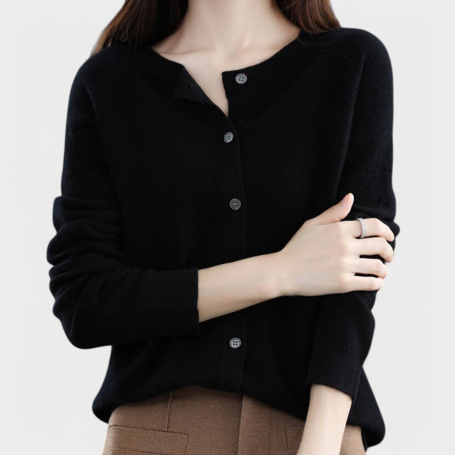 Jéssica - Luxurious Cashmere Knit Cardigan