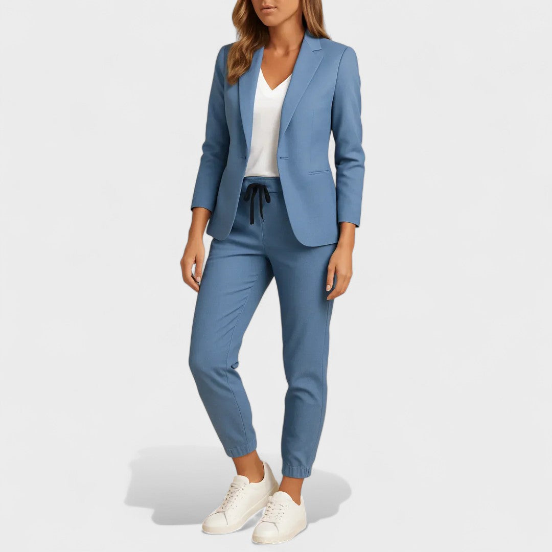 Gabriela - Chic Jacket and Pants Ensemble