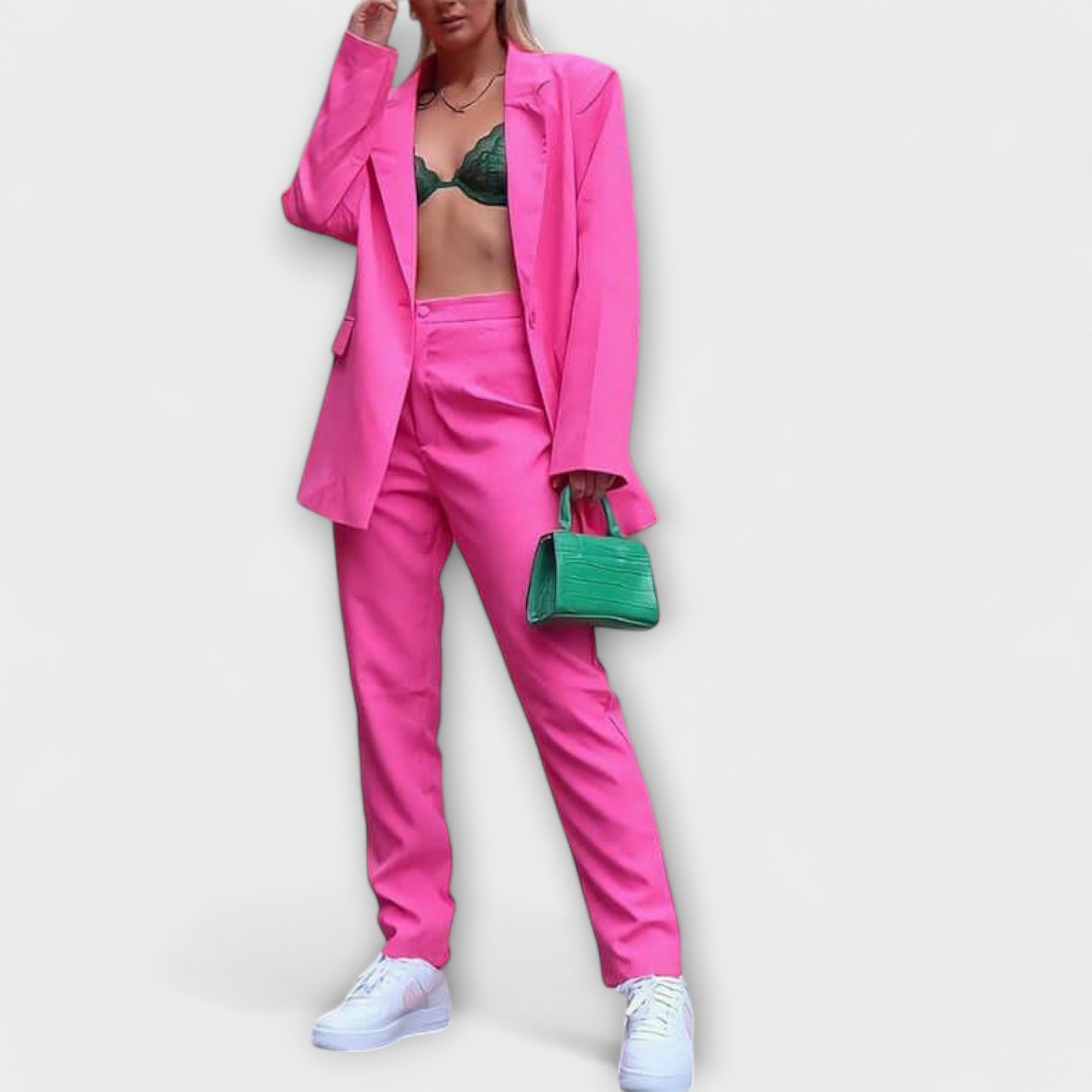 Amelia - Chic Women's Suit