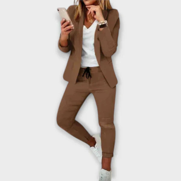 Cristiana - Stylish and Cozy Blazer