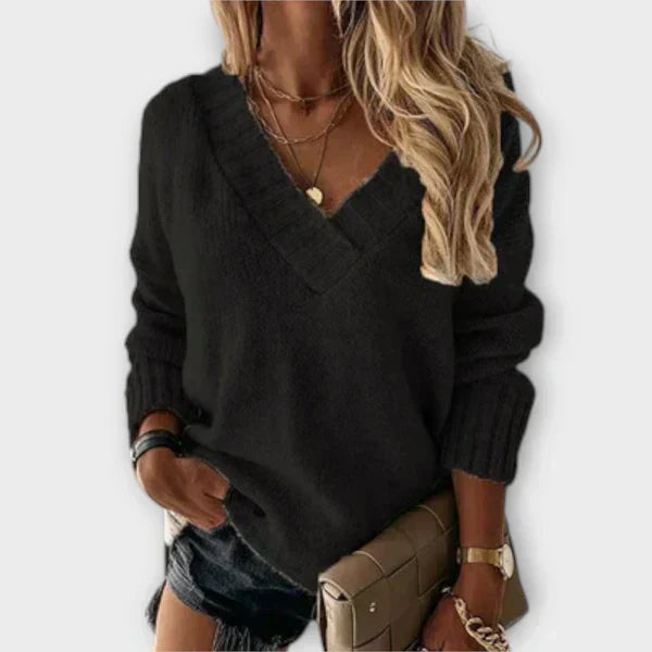 Carolina - Cozy V-Neck Sweater