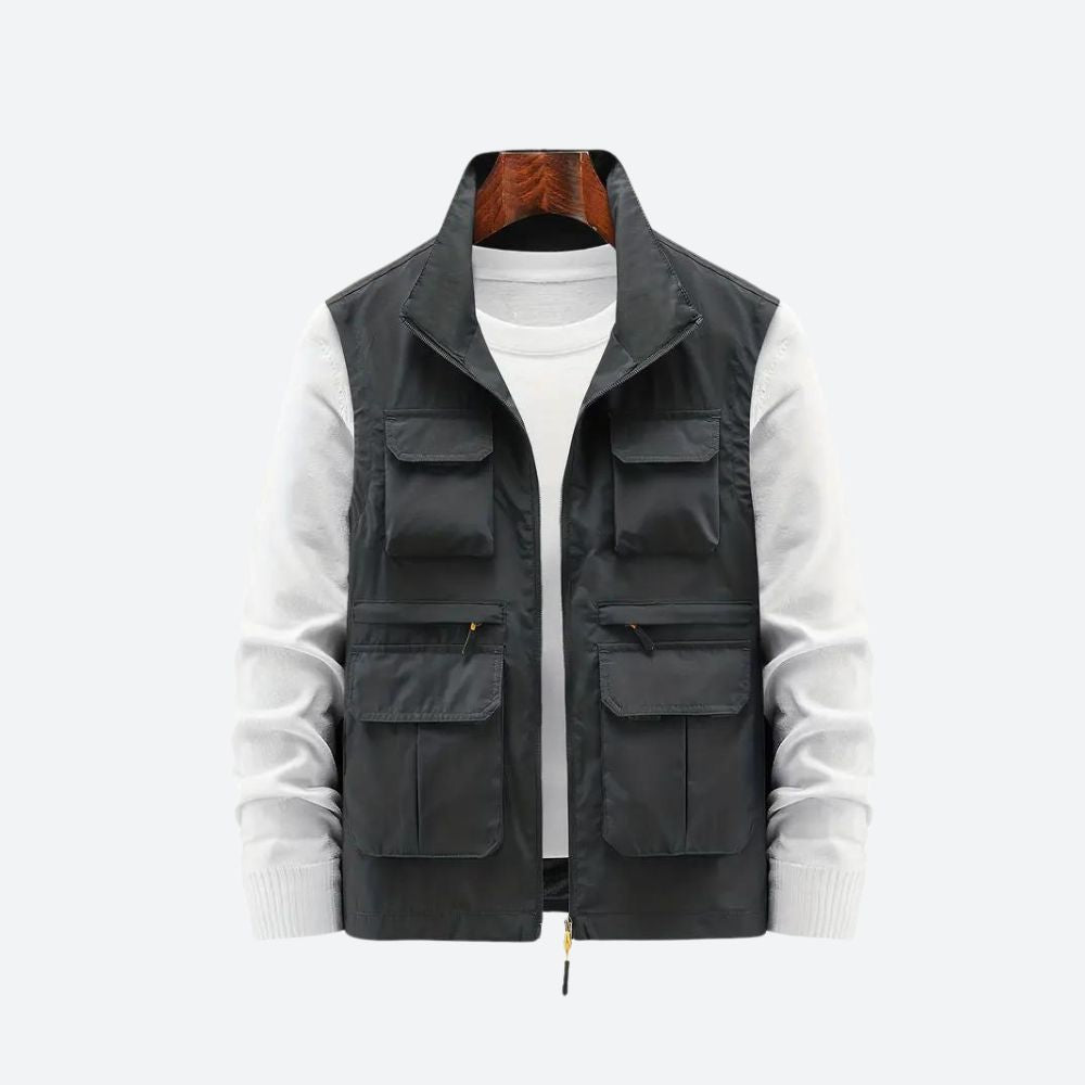 Chic Cardigan with Convenient Pockets
