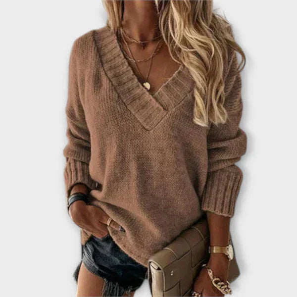 Carolina - Cozy V-Neck Sweater