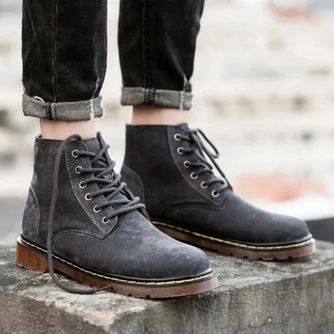 Brooks Everyday Boots