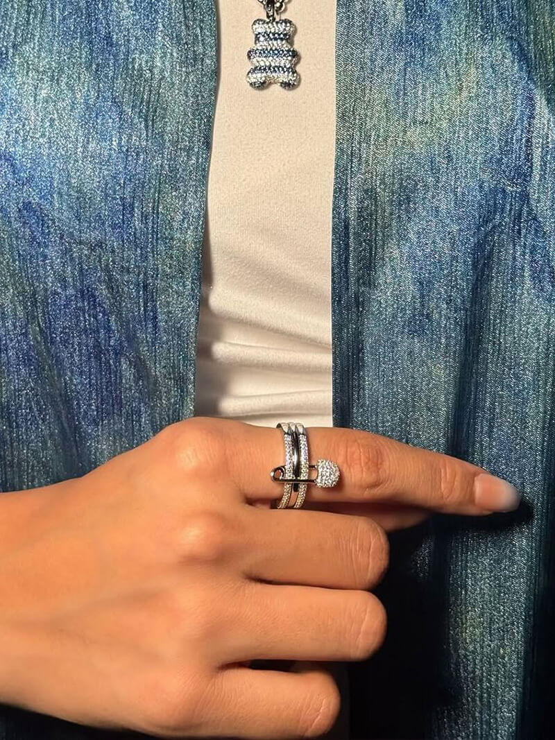 Monica Elegant Ring