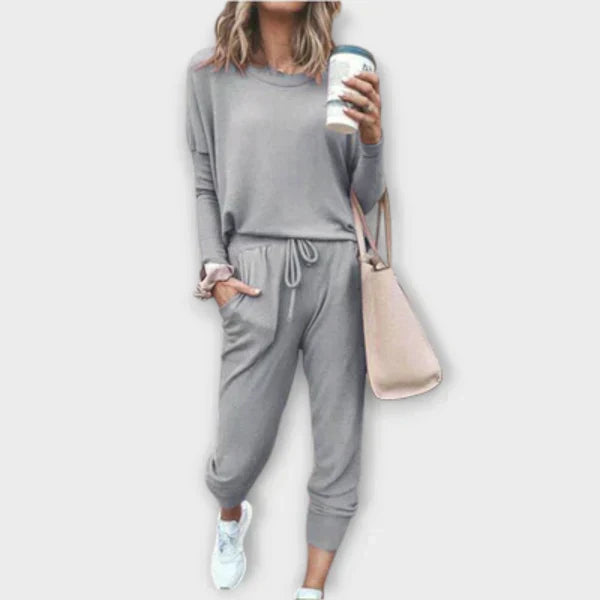 Soraia - Cozy 2-Piece Outfit