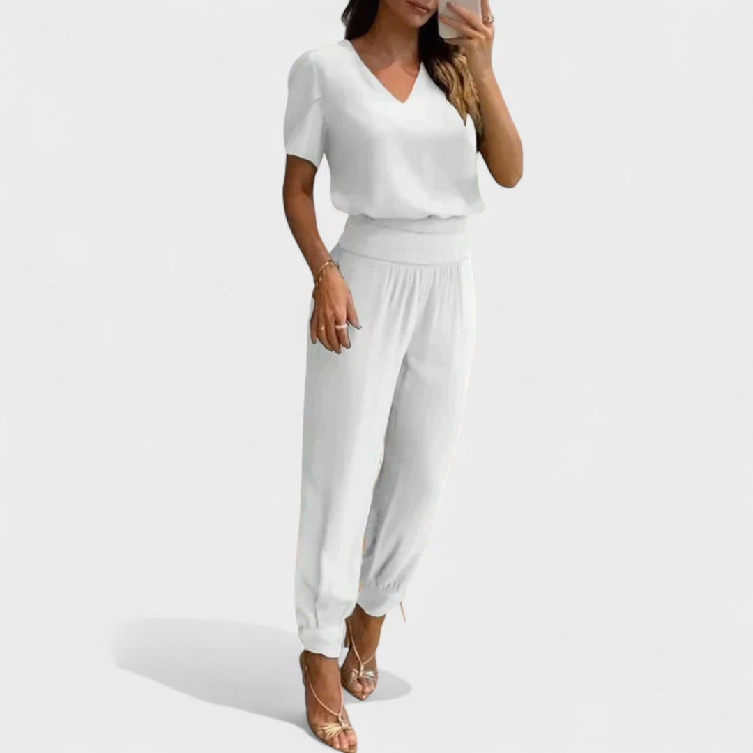 Daisy - Sophisticated Women's Jumpsuit