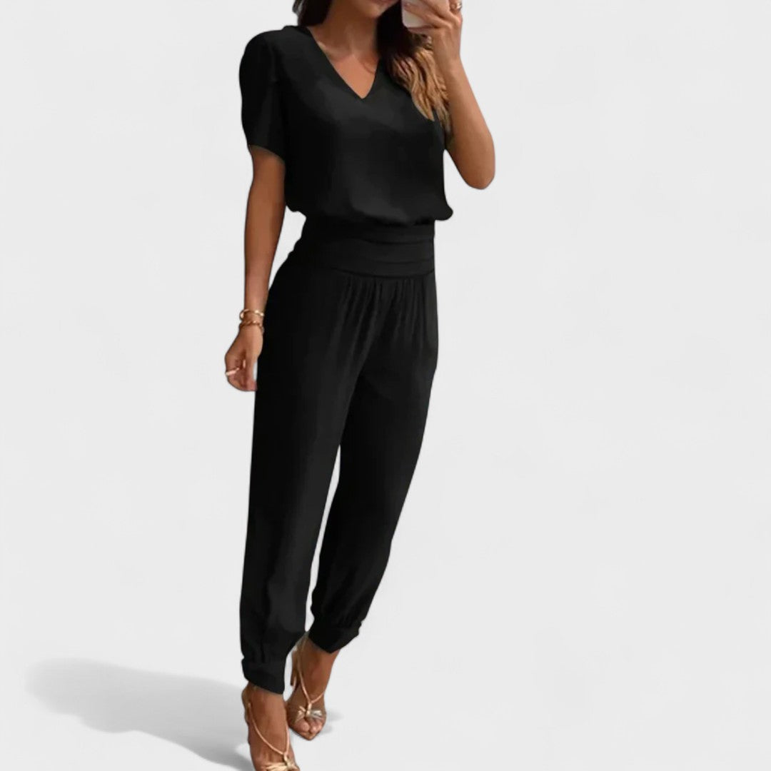 Daisy - Sophisticated Women's Jumpsuit